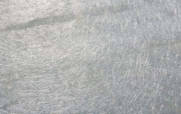 Gannetts laminate fibreglass or shingles?